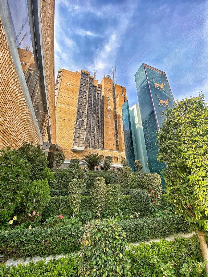Babylon Rotana Hotel Baghdad Bagian luar foto