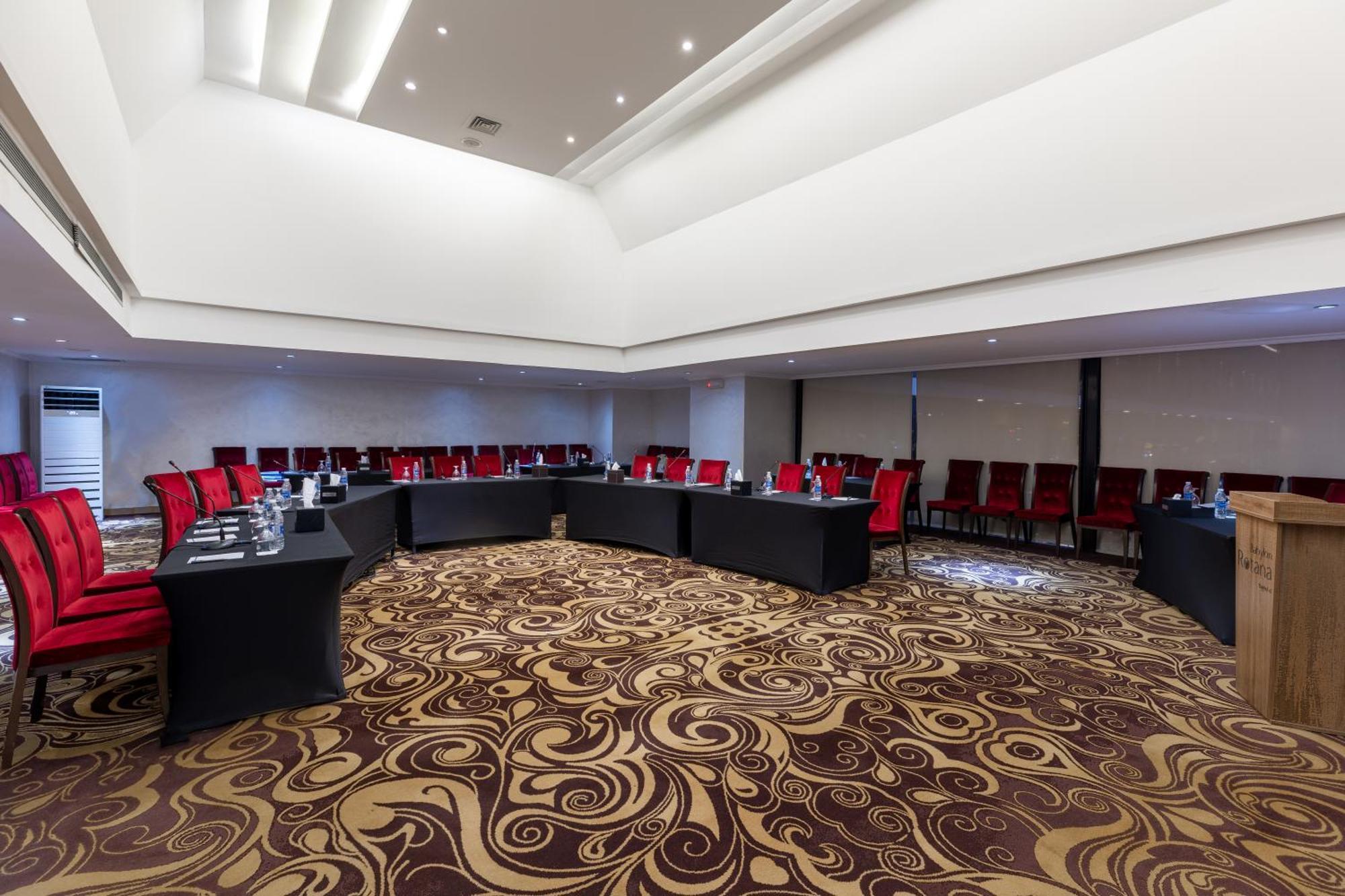 Babylon Rotana Hotel Baghdad Bagian luar foto